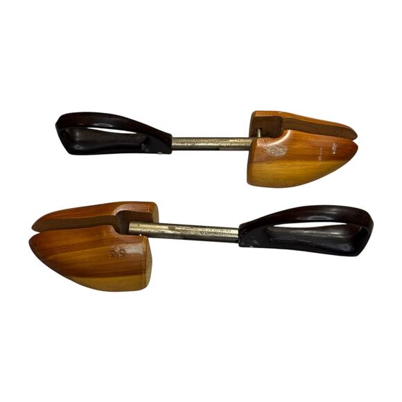 Wooden Shoe Stretchers with Black Handles - Picture 3 of 10